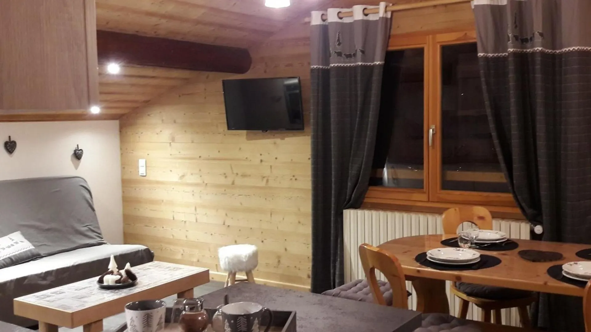 Charmant Appartement Aux Gets, Pres Des Pistes, 4 Pers, Parking, Tv, Lave-Vaisselle, Navette A 10M - Fr-1-671-145 Les Gets